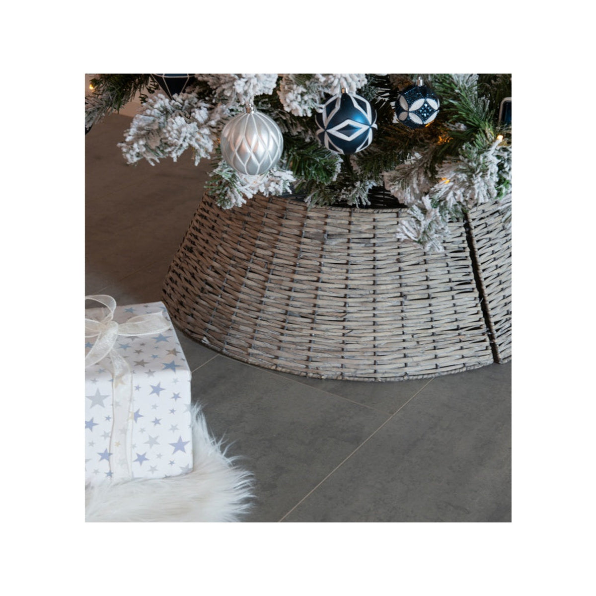 Willow Christmas Tree Ring - 57 x 28cm Grey, view 2
